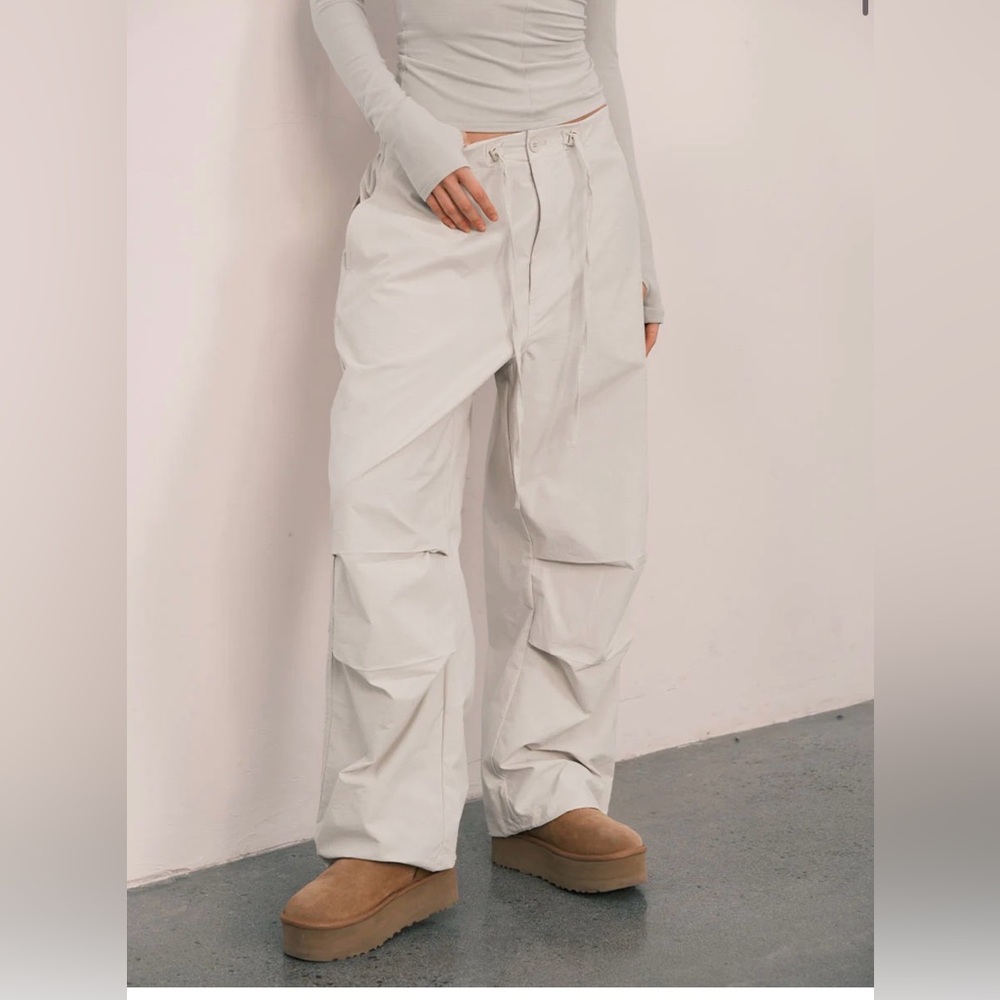Women's Cream Pants
